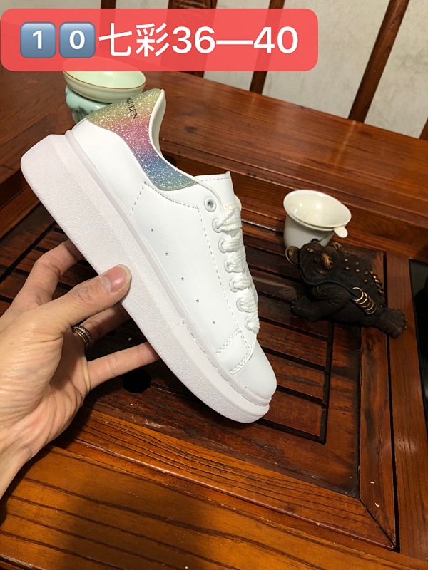Alexander McQueen 23