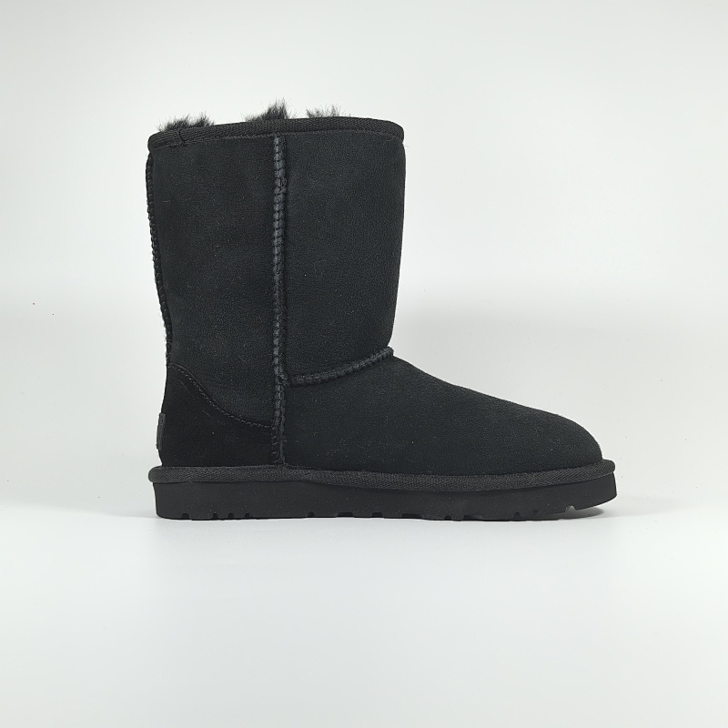 UGG 5825  36 6