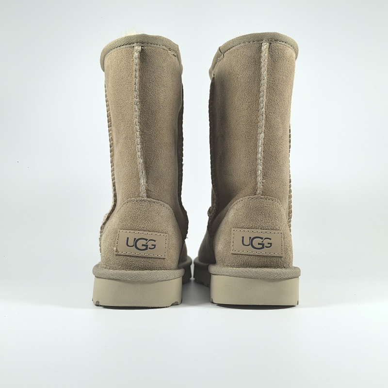 UGG 5825  36 10