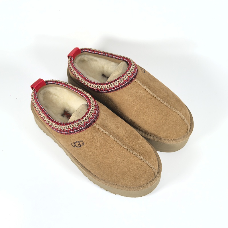 UGG 255336 23