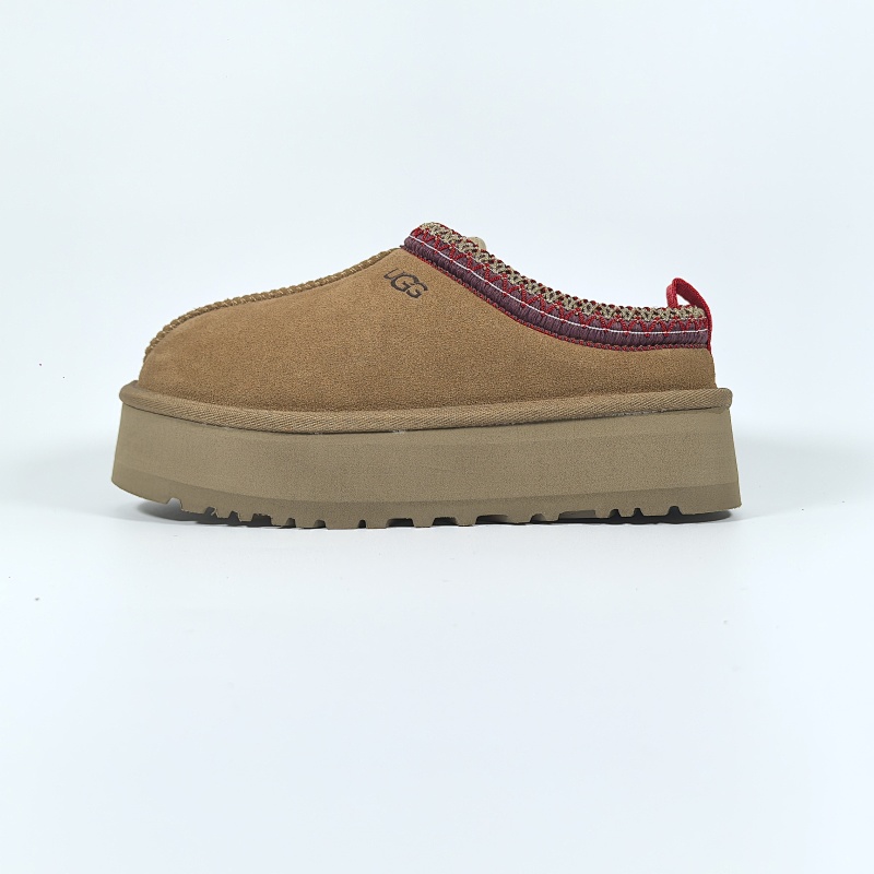 UGG 255336 28