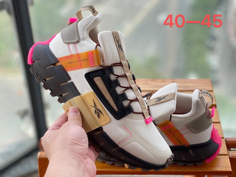 REEBOK.ZIG 21