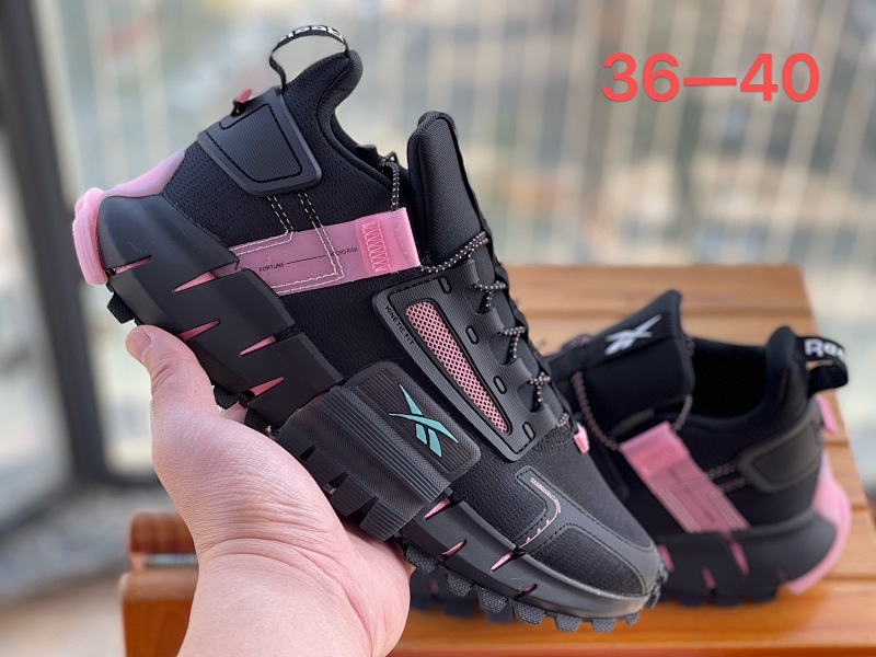 REEBOK.ZIG 9