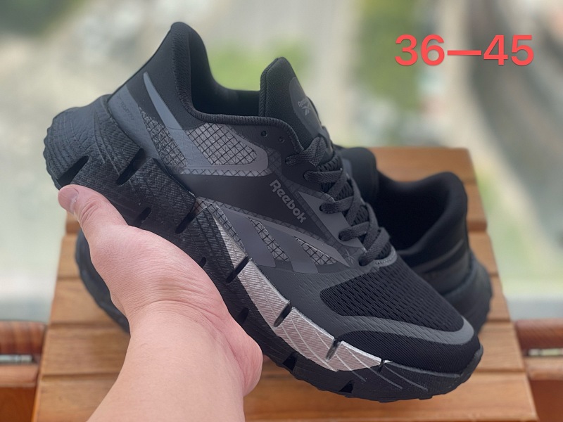 REEBOK.ZIG 15